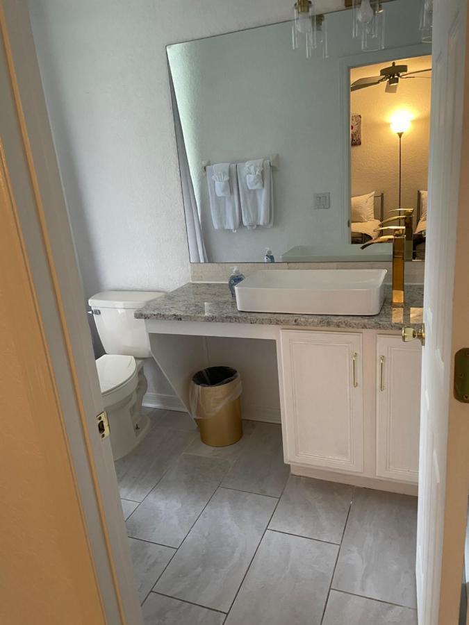 Serene Family Friendly Townhouse In The Wonderful Regal Palms Дейвънпорт Екстериор снимка